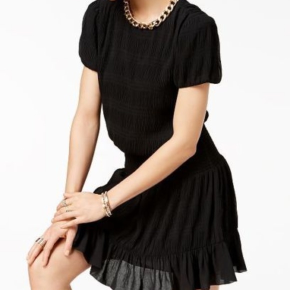 Chiffon Black Dress Short Puffed Sleeve Crew Neck - Picture 3 of 3